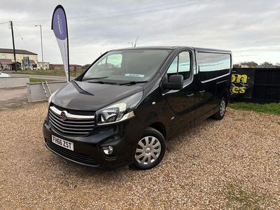 Black Used 2016 Vauxhall Vivaro Sportive MPV | £8,995 (Fair price)