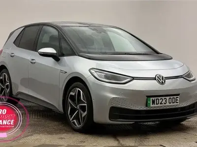 Usado VW ID.3 Pro 150 kW (204 HP) 2023 Prateado Citadino
