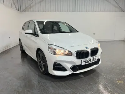 Usado BMW 220 M Sport 190 CV (139 kW) 2020 Blanco Monovolumen
