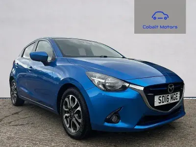 Usado Mazda 2 Inclusive 105 HP (77 kW) 2016 Azul Citadino