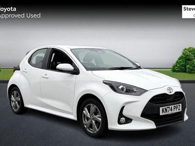 Begagnad Toyota Yaris Hybrid 116 HK (85 kW) 2025 Halvkombi