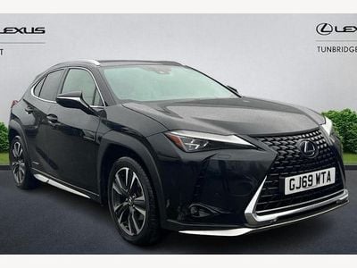 Used 2024 Lexus UX 250h SUV | £19,010 (Good price)