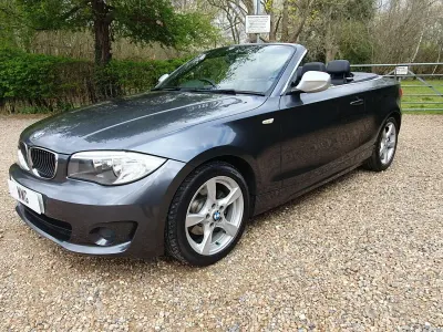 Usado BMW 118 Cabriolet Exclusive 2012 Cinzento Cabrios
