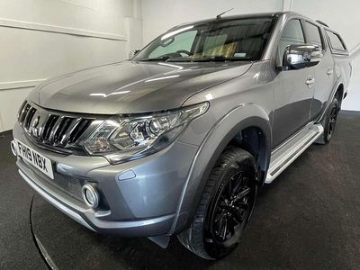 Used Mitsubishi L200 2019 Grey Pickup