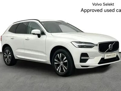 Used Volvo XC60 Momentum 247 HP (181 kW) 2022 White SUV