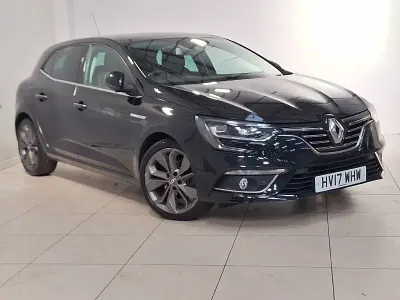 Used Renault Mégane IV Signature 130 HP (95 kW) 2017 Black Hatchback