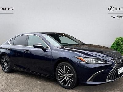Used 2021 Lexus ES300H Sedan | £31,450 (Fair price)