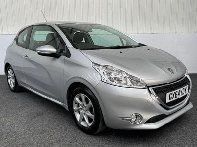 Used Peugeot 208 Active 68 HP (50 kW) 2014 Silver Hatchback