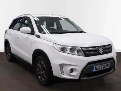 Used Suzuki Vitara SZ4 120 HP (88 kW) 2017 White SUV