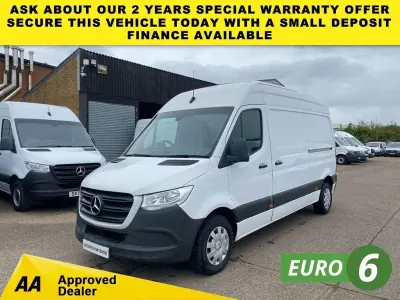Used Mercedes Sprinter Premium 140 HP (102 kW) 2021 White Van