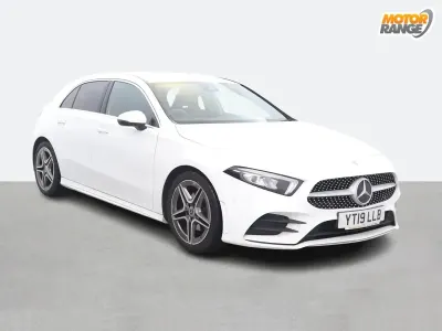 Begagnad Mercedes A180 Executive 116 HK (85 kW) 2019 Vit Halvkombi