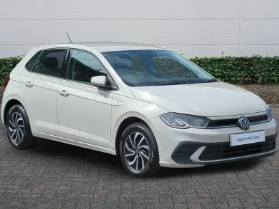 Begagnad VW Polo Life 95 HK (69 kW) 2022 Grå Halvkombi