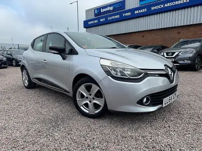 Gebraucht Renault Clio IV Dynamique 75 PS (55 kW) 2014 Silber Kleinwagen