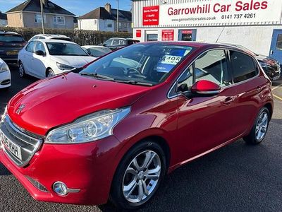 Used Peugeot 208 Allure 82 HP (60 kW) 2015 Red Hatchback