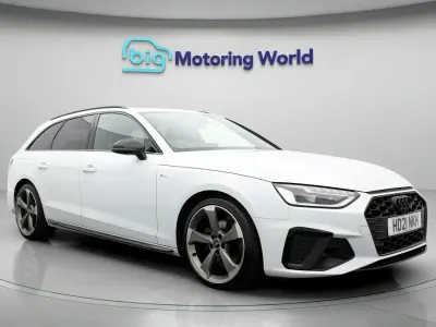 Używany Audi A4 Black Edition 148 KM (108 kW) 2021 Biały Kombi