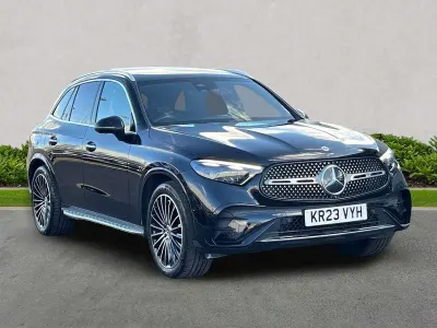 Begagnad Mercedes GLC300e AMG Line Premium Plus 2023 Svart Kombi