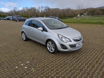 Used Vauxhall Corsa 100 HP (73 kW) 2014 Silver Hatchback