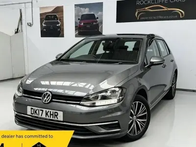 Used VW Golf VII SE 110 HP (80 kW) 2017 Grey Hatchback