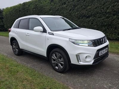 Second-hand Suzuki Vitara SZ-T 2024 Alb Hatchback