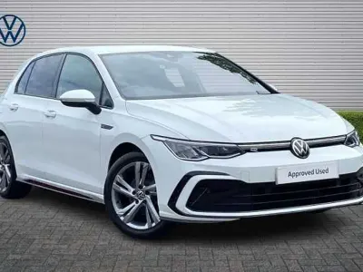 Used VW Golf VIII R-line 150 HP (110 kW) 2022 White Hatchback