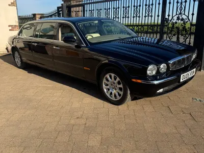 Used Jaguar XJ6 SE 2005 Black Sedan