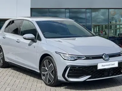 Used VW Golf VIII R-line 150 HP (110 kW) 2025 Moonstone grey