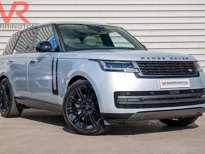 Używany Land Rover Range Rover SE 300 KM (220 kW) 2022 Srebrny SUV