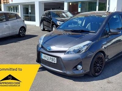 Usata Toyota Yaris Hybrid 101 CV (74 kW) 2012