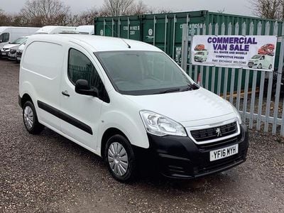 White Used 2016 Peugeot Partner S MPV | £3,200 (Super price)