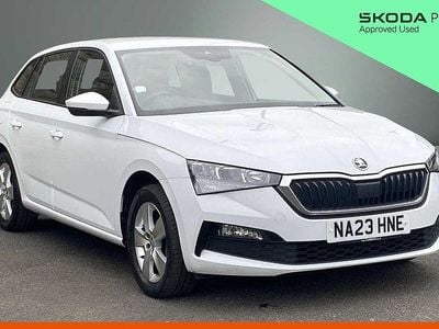 Used Skoda Scala SE 94 HP (69 kW) 2023 White Hatchback