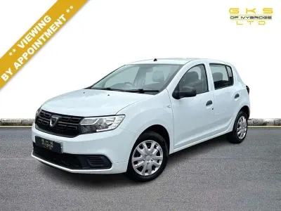 Usado Dacia Sandero Essentiel 90 HP (66 kW) 2018 Branco Citadino