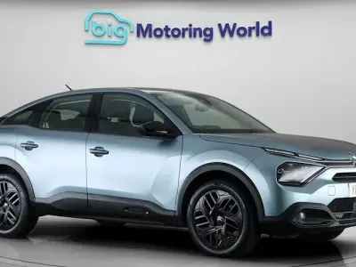 Used Citroën C4 PureTech 101 HP (74 kW) 2023 Blue SUV