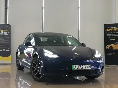 Used Tesla Model 3 RWD 208 kW (283 HP) 2022 Blue Sedan
