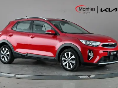 Used Kia Stonic 99 HP (72 kW) 2023 Red SUV