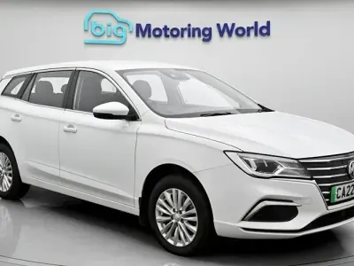 Used MG MG5 EV Excite 114 kW (156 HP) 2022 White Estate