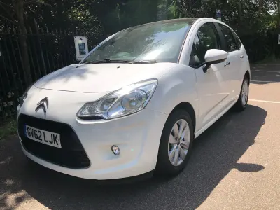 Used Citroën C3 VTR Sport 110 HP (80 kW) 2013 White Hatchback