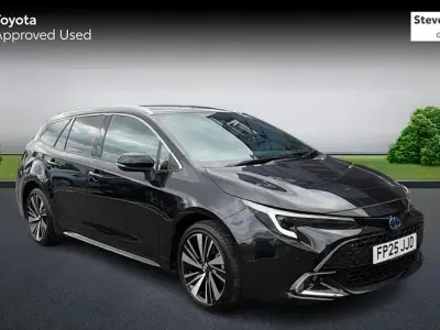 Used Toyota Corolla Design 140 HP (102 kW) 2025 Black Estate