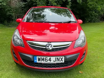 Used Vauxhall Corsa S 65 HP (47 kW) 2014 Red Hatchback
