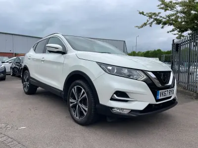 Używany Nissan Qashqai N-Connecta 110 KM (80 kW) 2017 Biały SUV