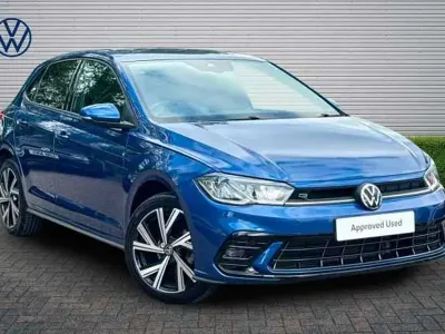 Used VW Polo R-line 95 HP (69 kW) 2023 Reef blue Hatchback