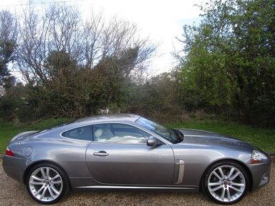 used Jaguar XKR 4.2 V8 Auto Euro 4 2dr Coupe