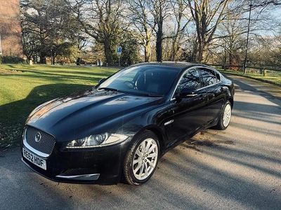 Begagnad Jaguar XF Premium Luxury 200 HK (147 kW) 2012 Svart Sedan