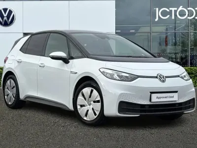 Used VW ID.3 Pro Performance 150 kW (204 HP) 2023 White Hatchback