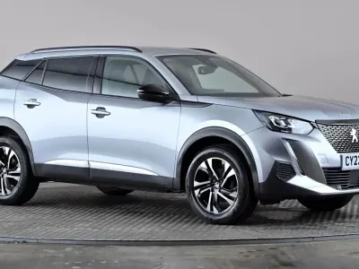 Używany Peugeot 2008 Allure+ 101 KM (74 kW) 2023 Szary SUV