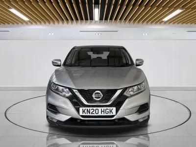 Used Nissan Qashqai Acenta Premium 160 HP (117 kW) 2020 Silver SUV