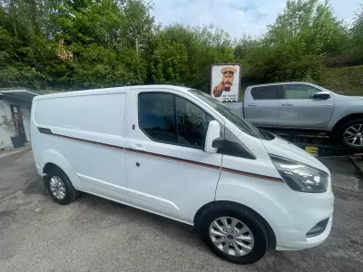 Used Ford Transit Custom Limited 130 HP (95 kW) 2021 White Van