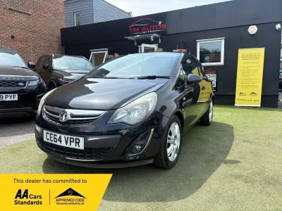 Used Vauxhall Corsa 100 HP (73 kW) 2014 Black Hatchback