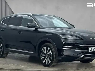 Used BYD Seal U Comfort 218 HP (160 kW) 2025 Black SUV