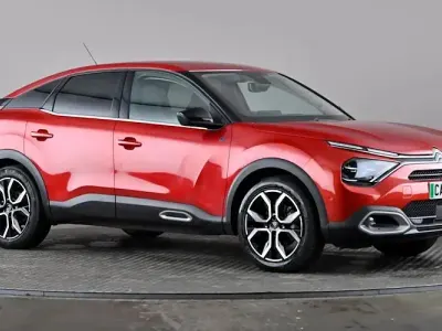 Used Citroën e-C4 Shine 100 kW (136 HP) 2022 Red Hatchback