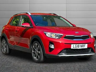Usado Kia Stonic 118 HP (86 kW) 2018 Vermelho SUV